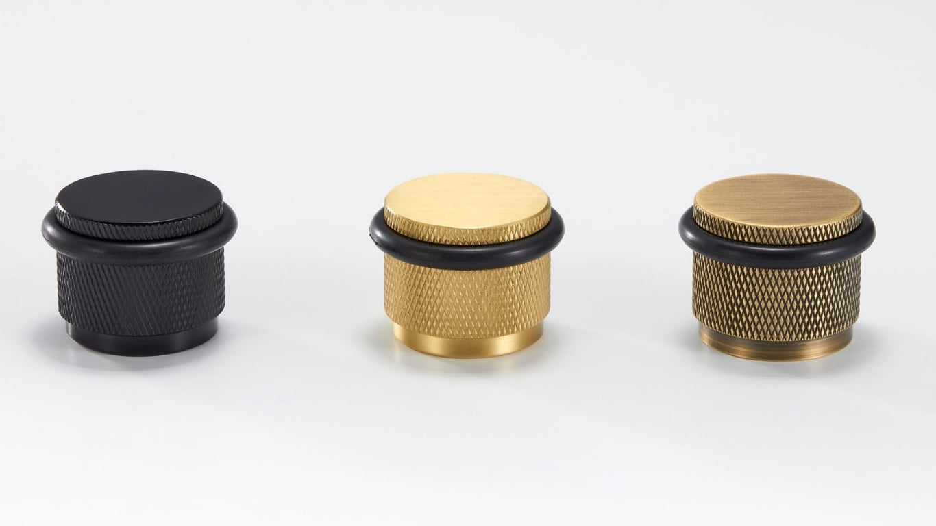 Dörrstopp DS001 | Lättrat | Antik Mässing