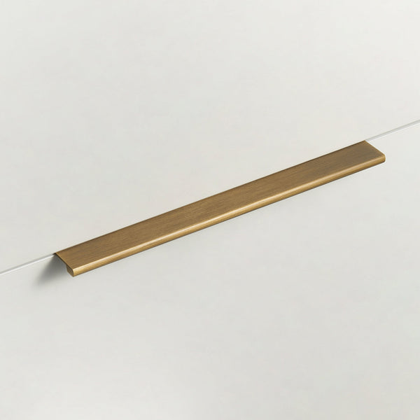 Handtag ch100 i antik mässing - första bild