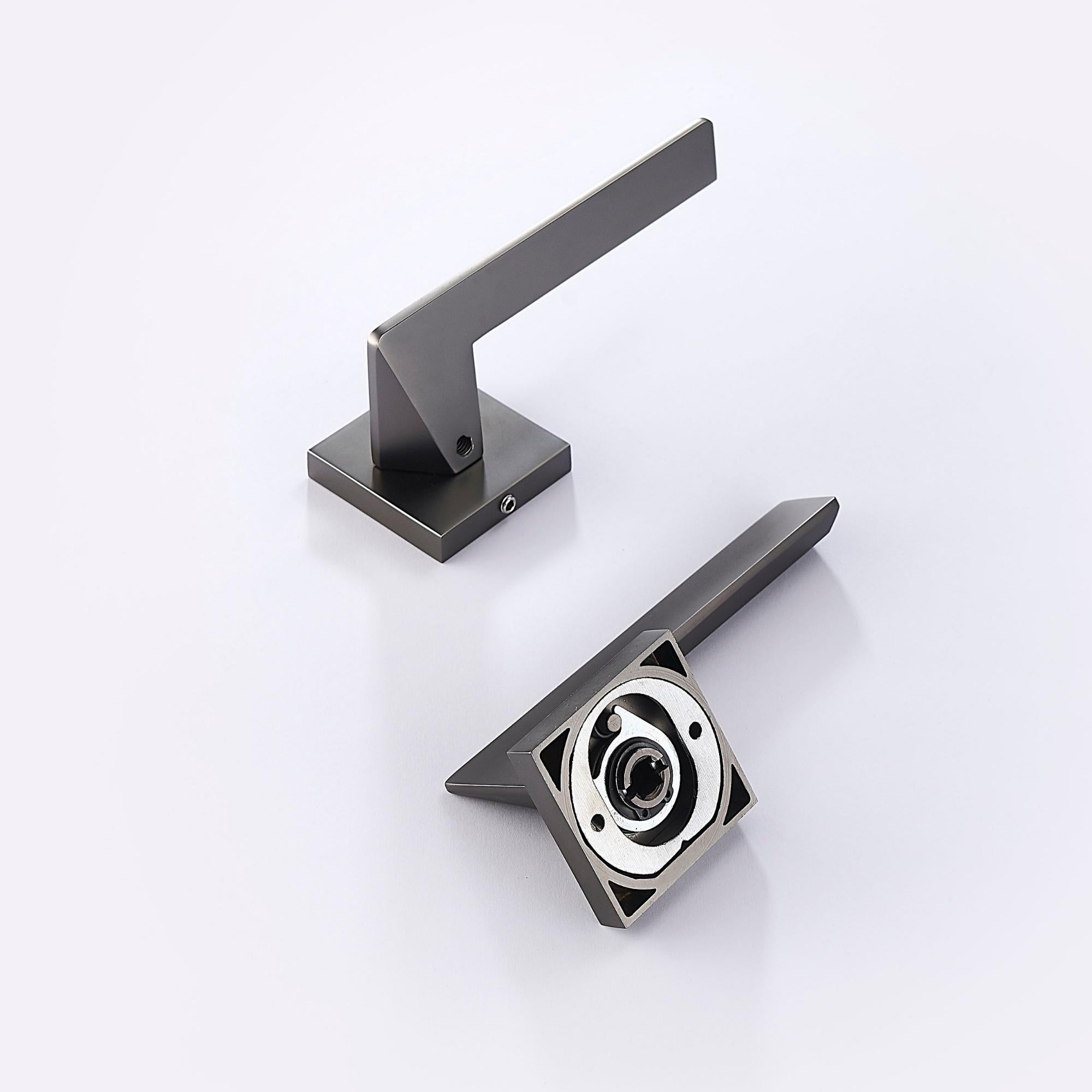 Dörrhandtag  A304B-204 i antracitgrå - detalj