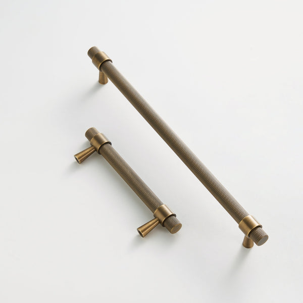 Handtag CH016 | Lättrat | Antik Mässing