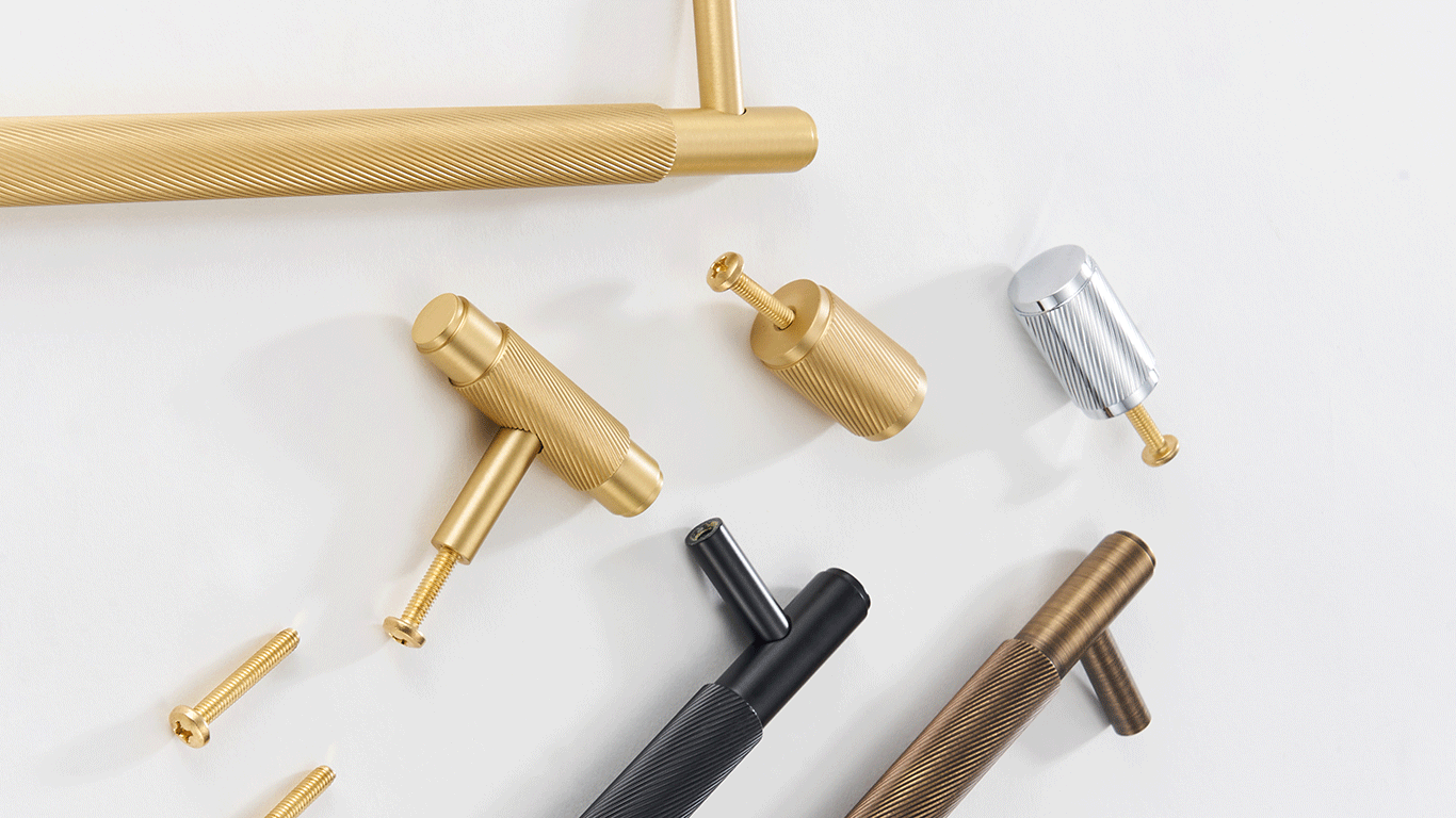 Barra a T 3146 | Zigrinata | Ottone Antico