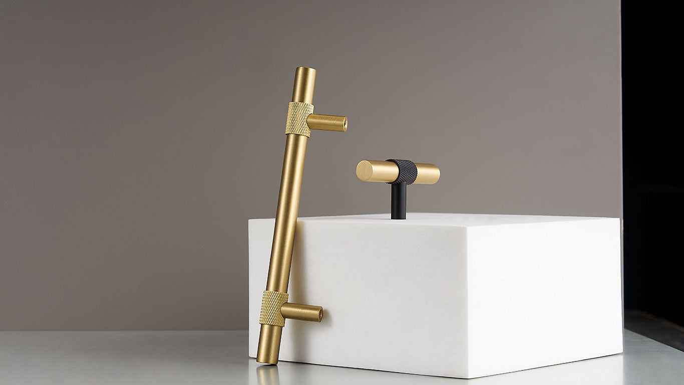 Handtag 3104 | Lättrat | Mässing + Svart