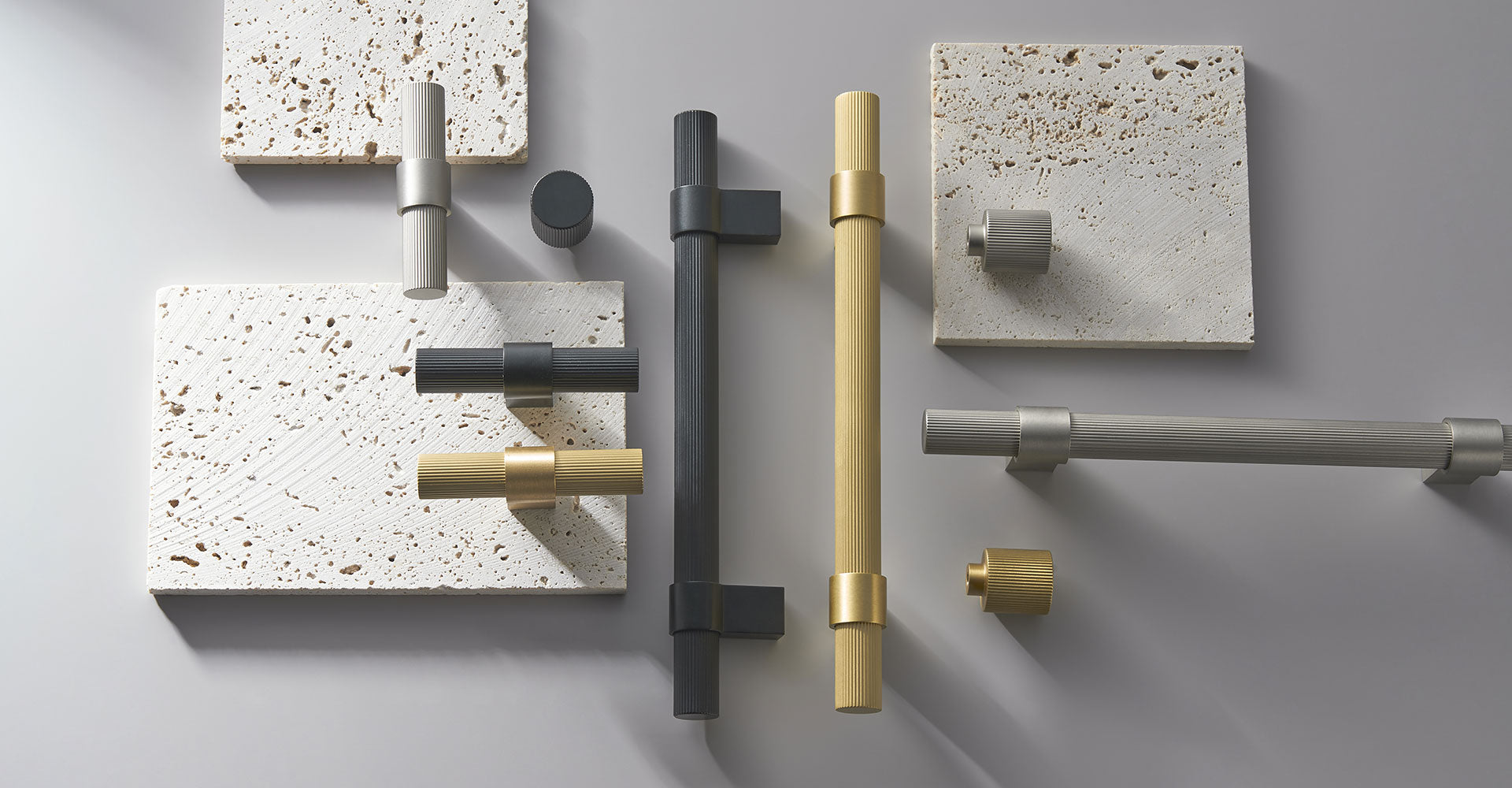 Handtag 3138 | Räfflat | Svart