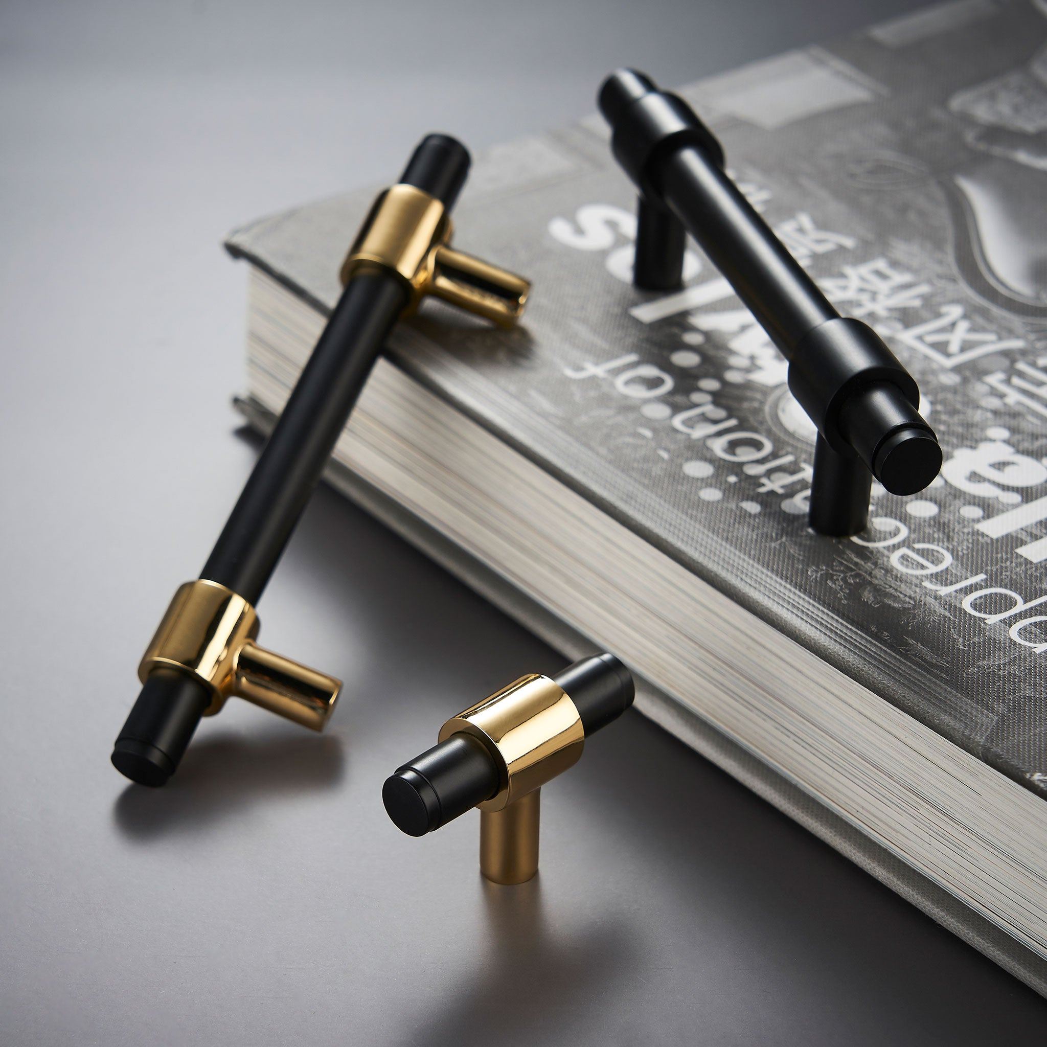 Svart/Guld - Dooroom