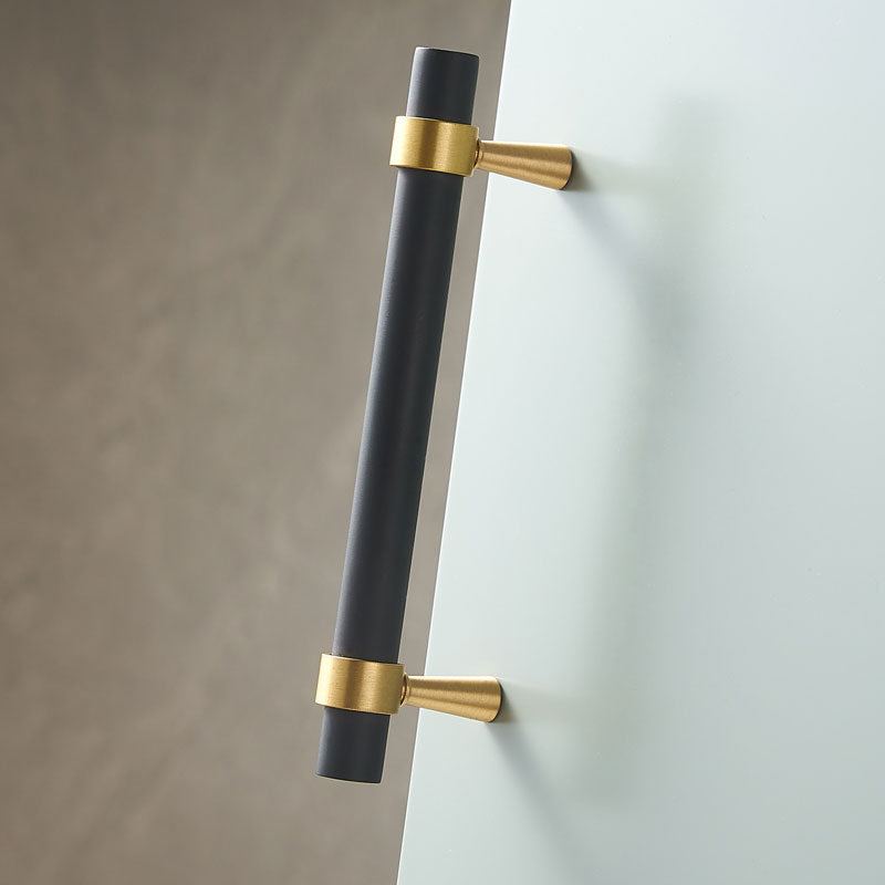 Matt Svart/Mässing - Dooroom