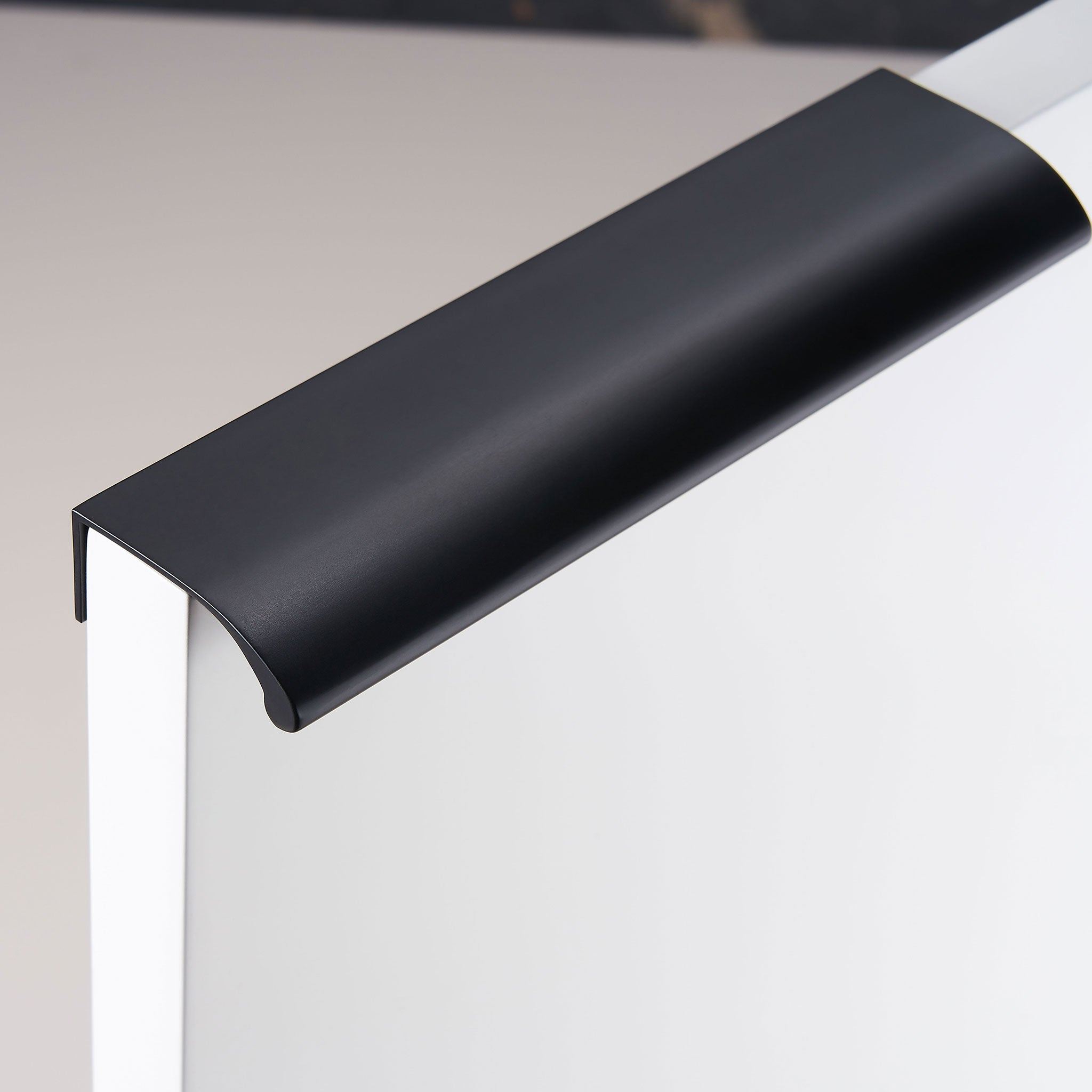 Matt Svart - Dooroom